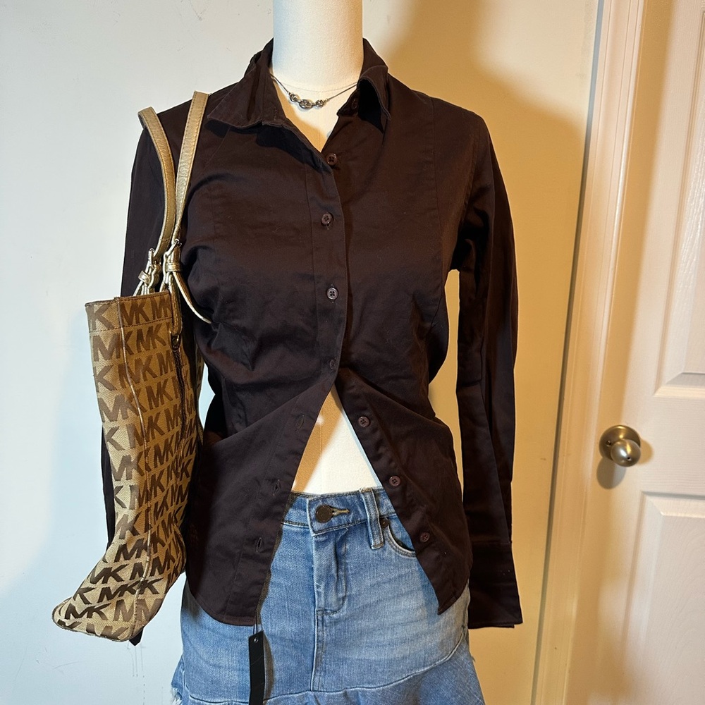 Y2k Van Heusen Dark Brown Button-Down Shirt